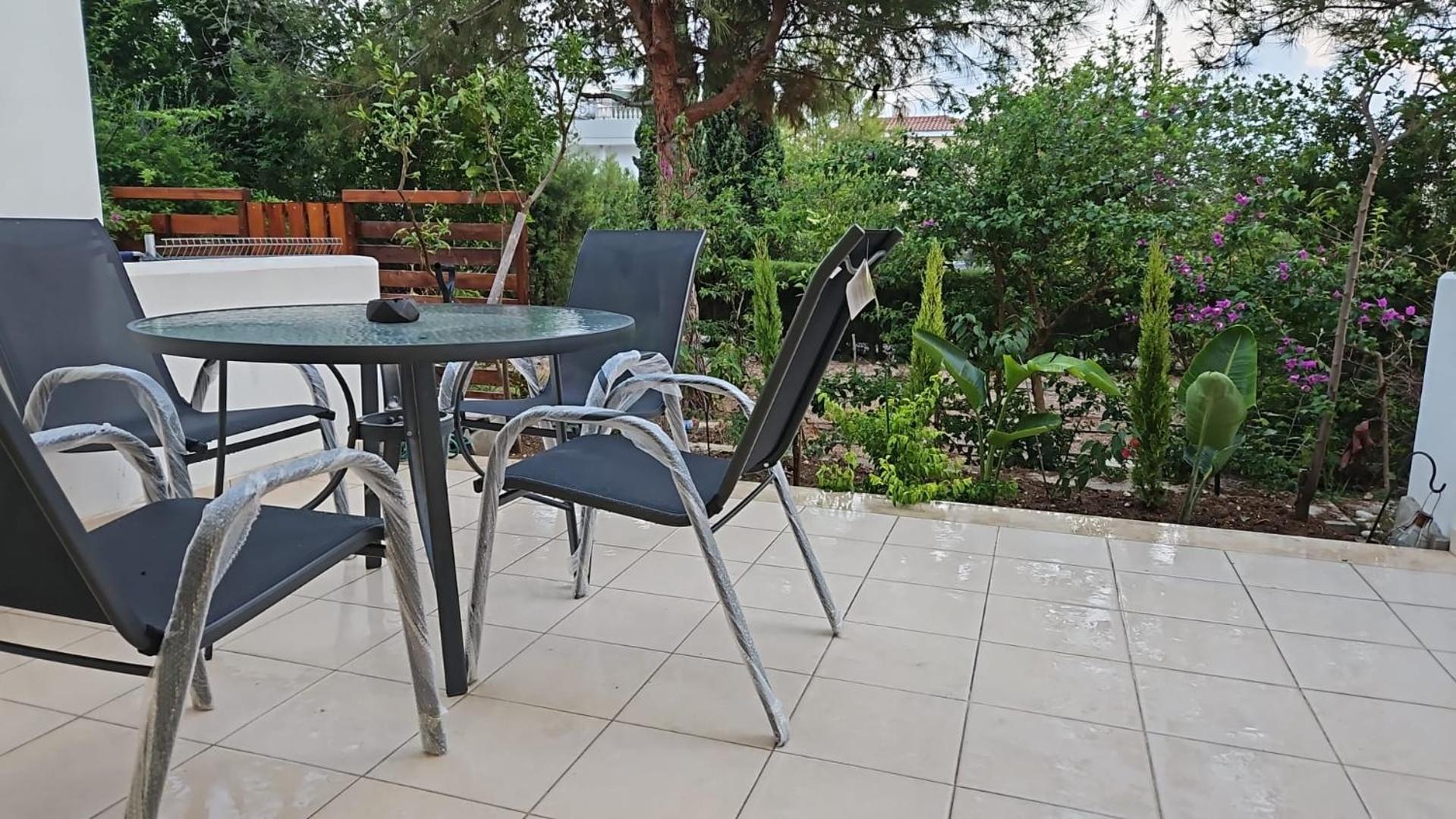 Elysia Park Apartments Paphos Kamer foto